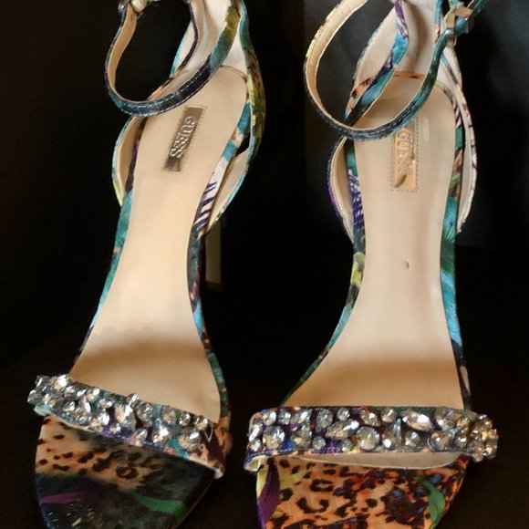NEW. NO BOX.  GUESS CATERINA. Multicolor Rhinestone Sandals. - Picture 4 of 16